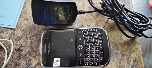 Blackberry bold 9000 - blackberry, black